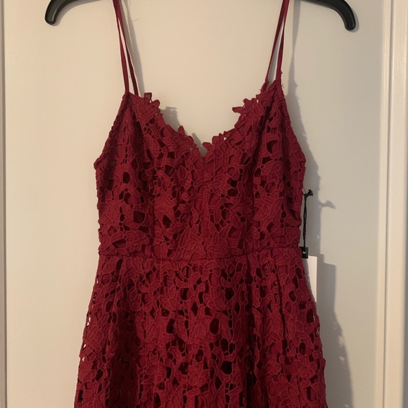 Astr Lace A Line Midi Dress Berry Red - Picture 4 of 10